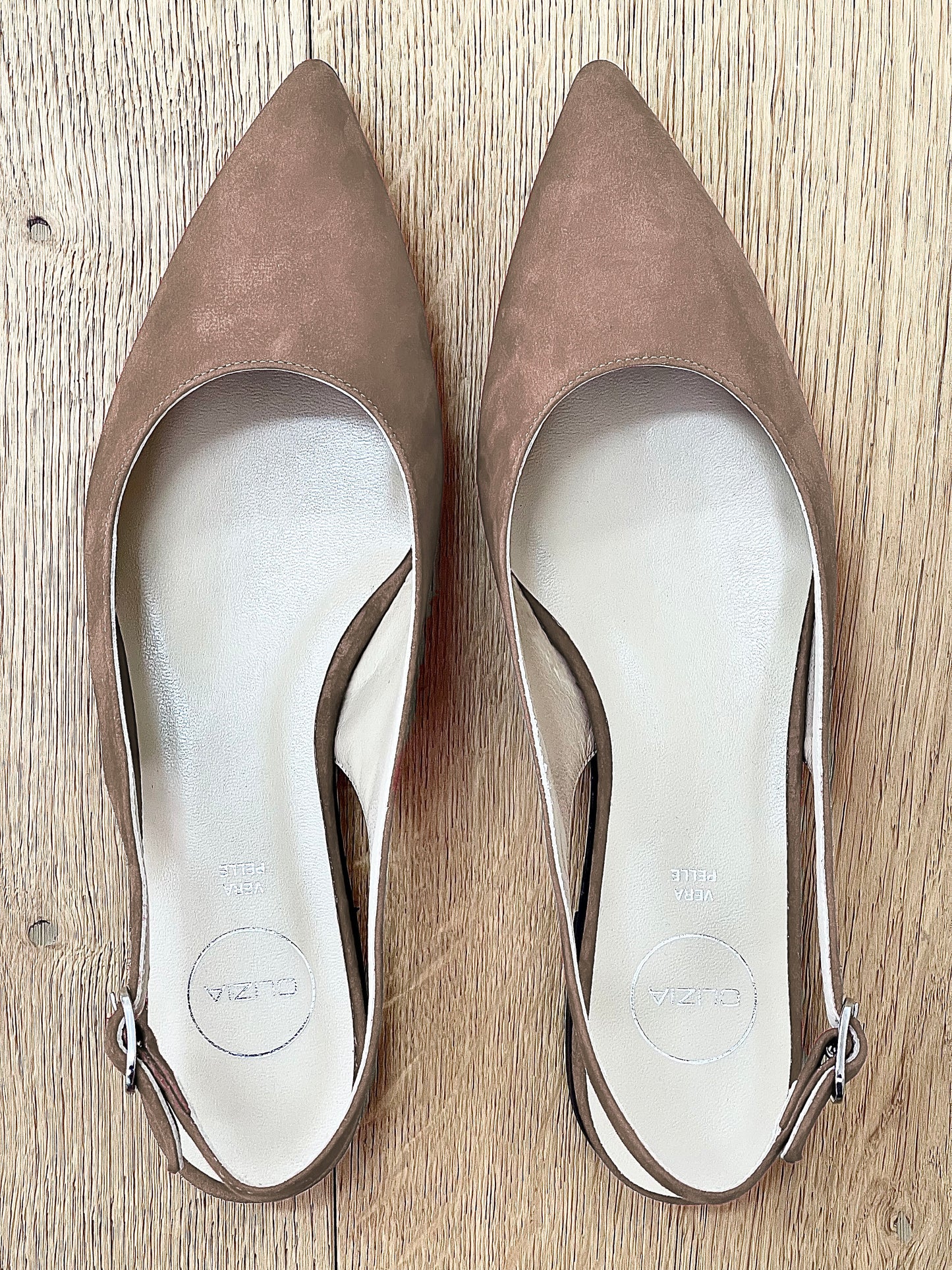 DELIA DOVE GREY SUEDE