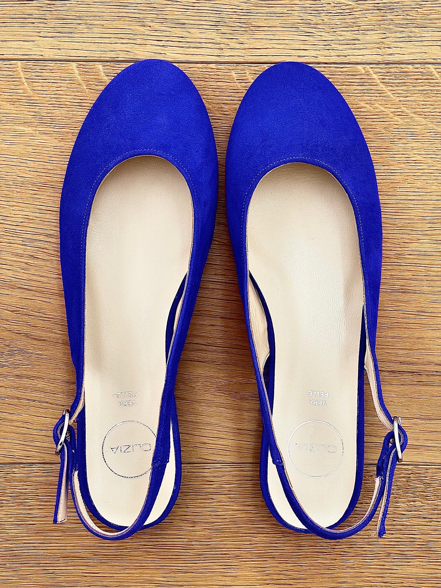 MAGGIE SUEDE BLUETTE