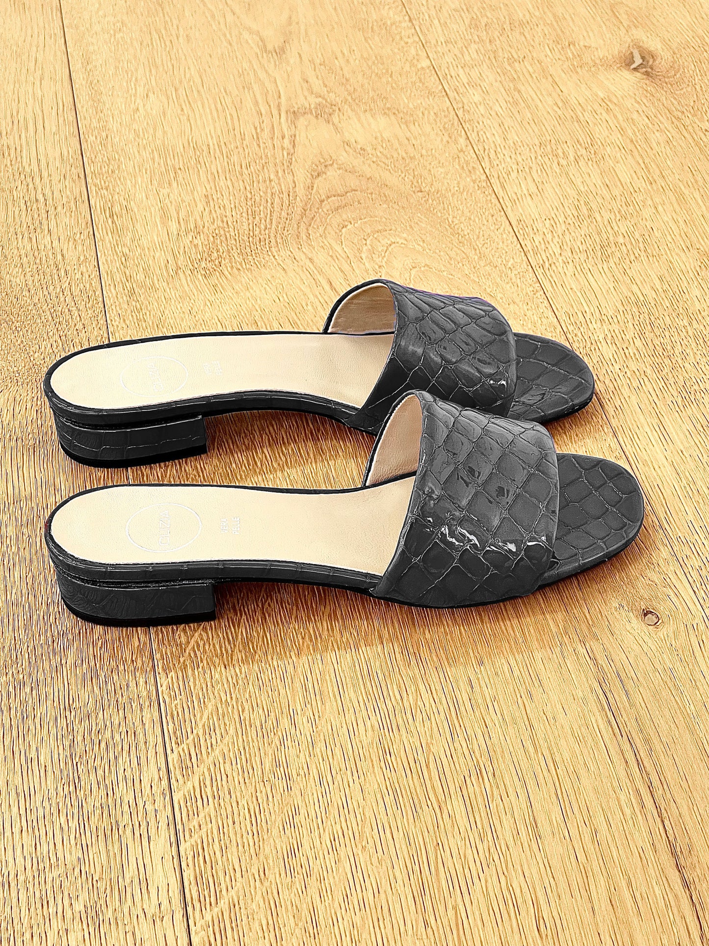 MANHATTAN COCONUT GREY