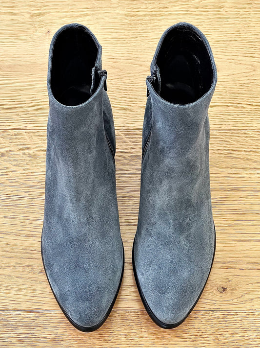 ELISABET ŠEDÝ SEMIŠ