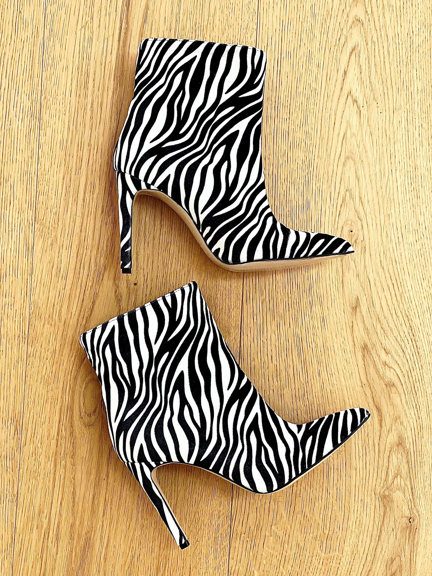BAHIA ZEBRA VELVET