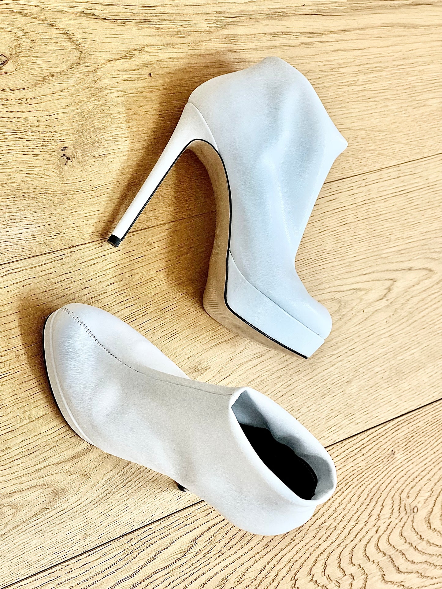 HUGO LEATHER WHITE
