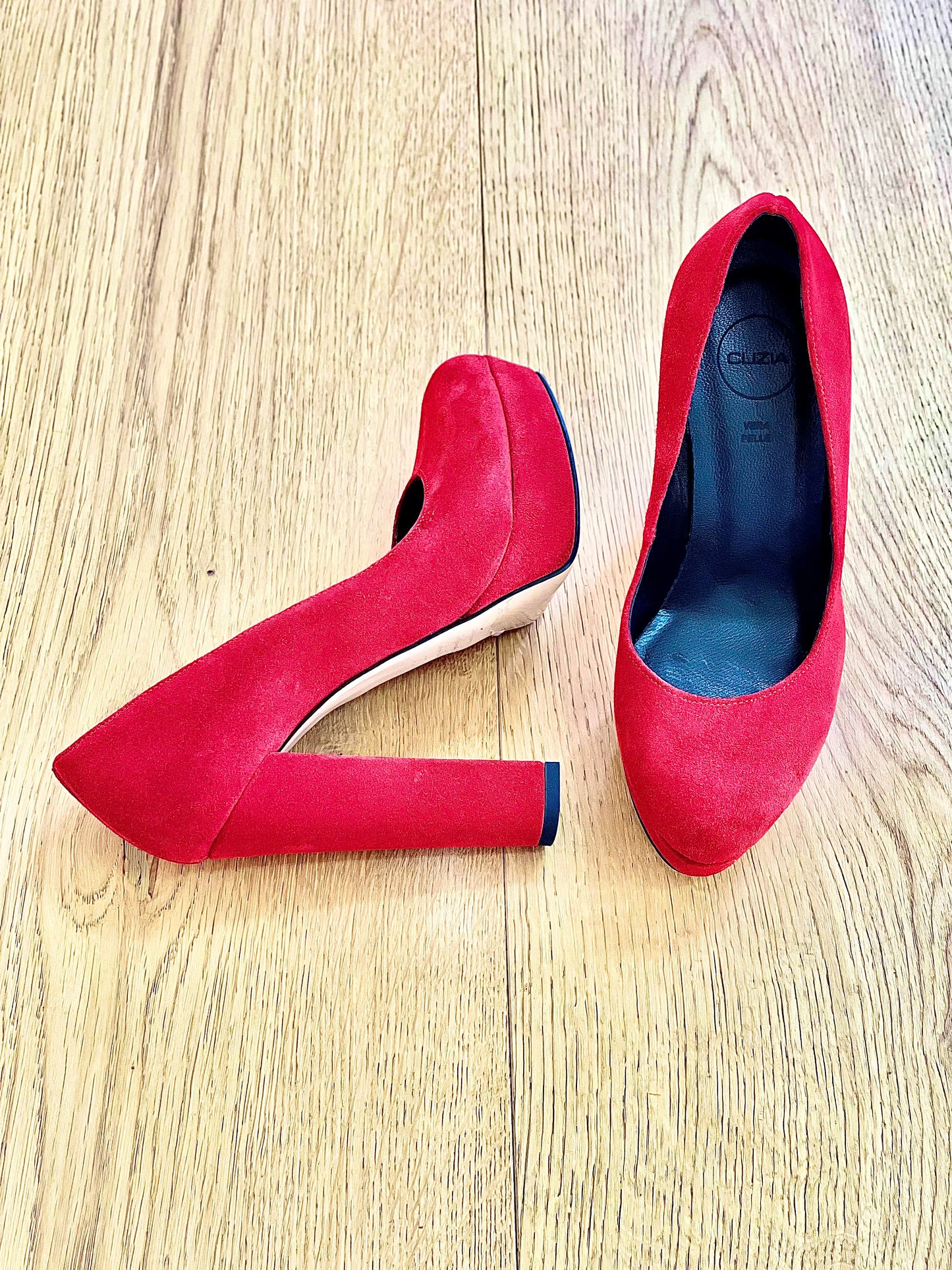 CANCUN RED SUEDE