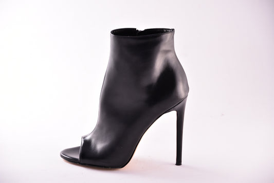 PARIS LEATHER ČERNÁ