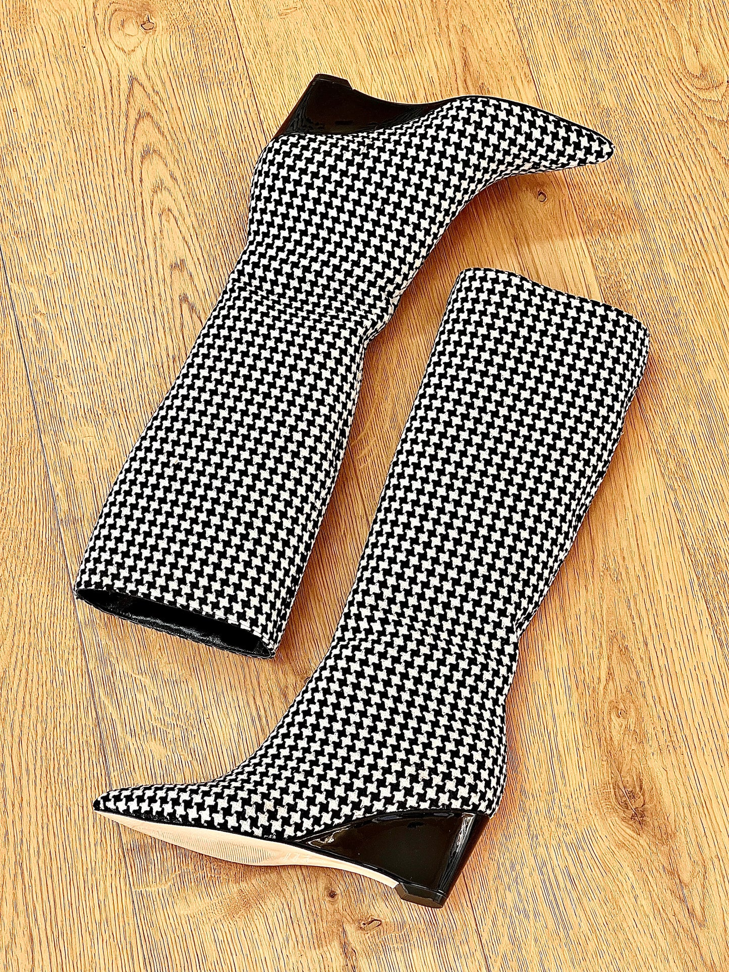 SYDNEY HOUNDSTOOTH