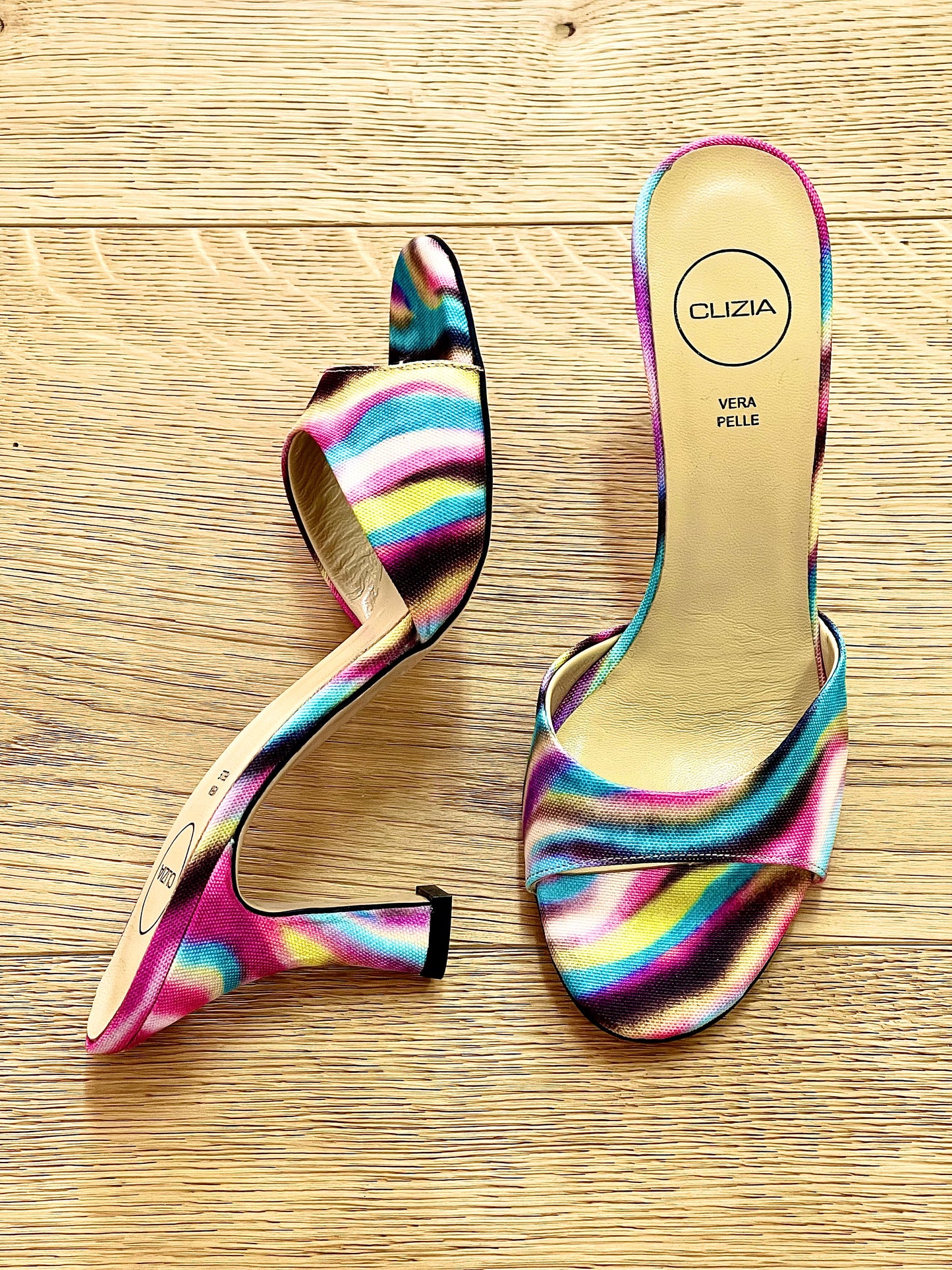 FREEDOM MULTICOLOUR
