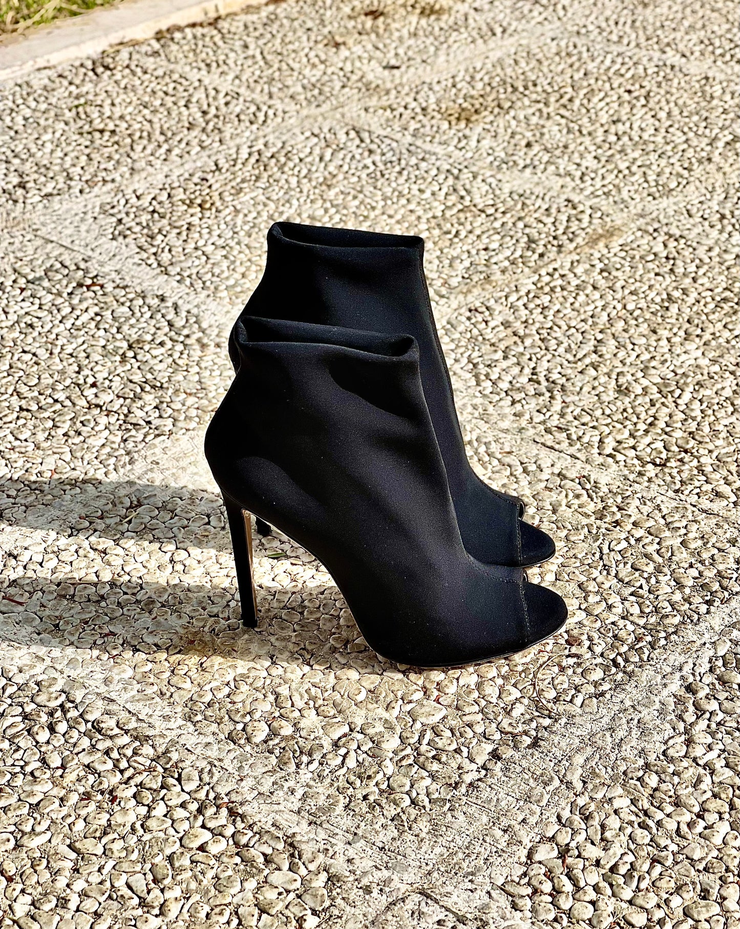 FIALOVÁ LYCRA ČERNÁ