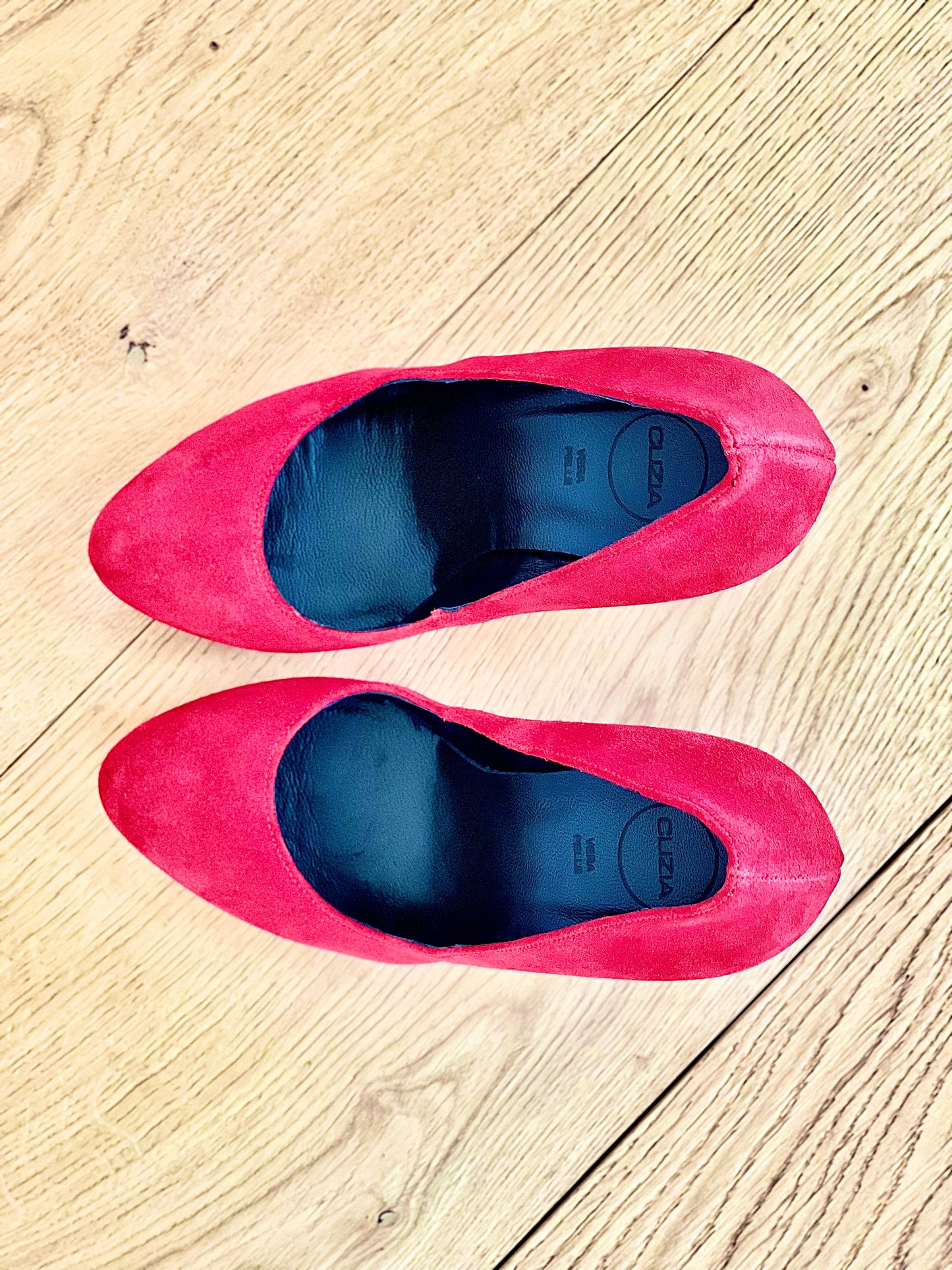 CANCUN RED SUEDE