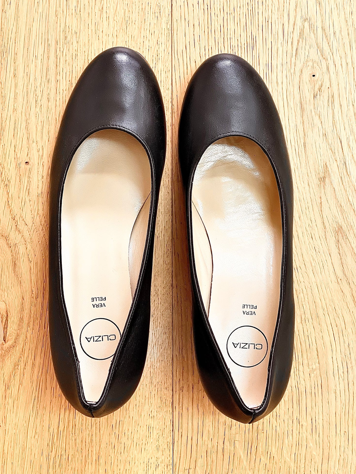 TAYLOR LEATHER BLACK