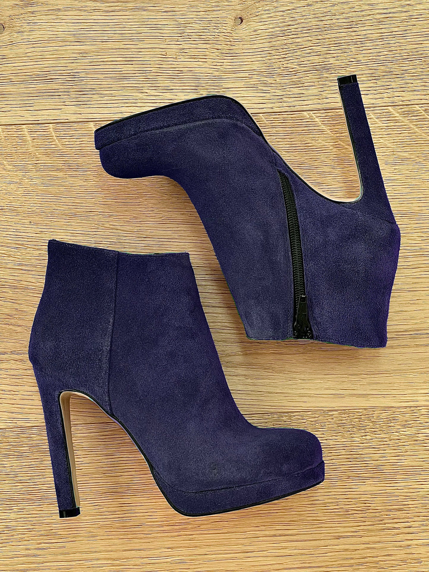 JIM BLUE SUEDE