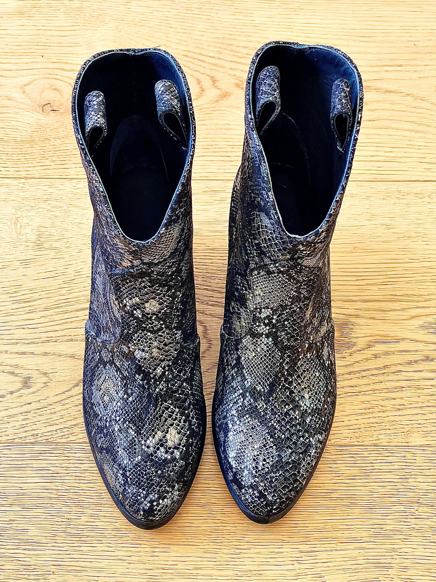 DAKOTA MULTICOLOUR