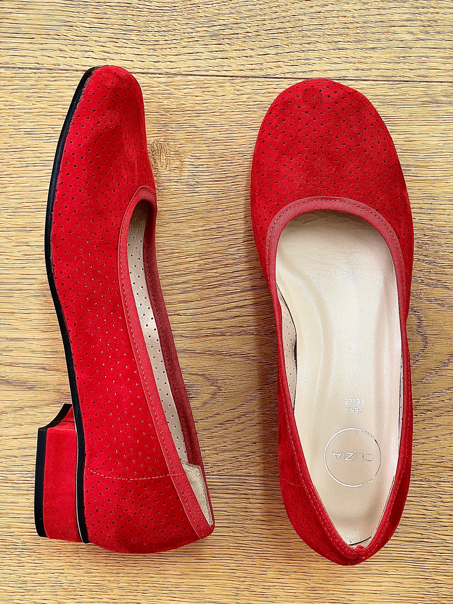 AFRODITE RED