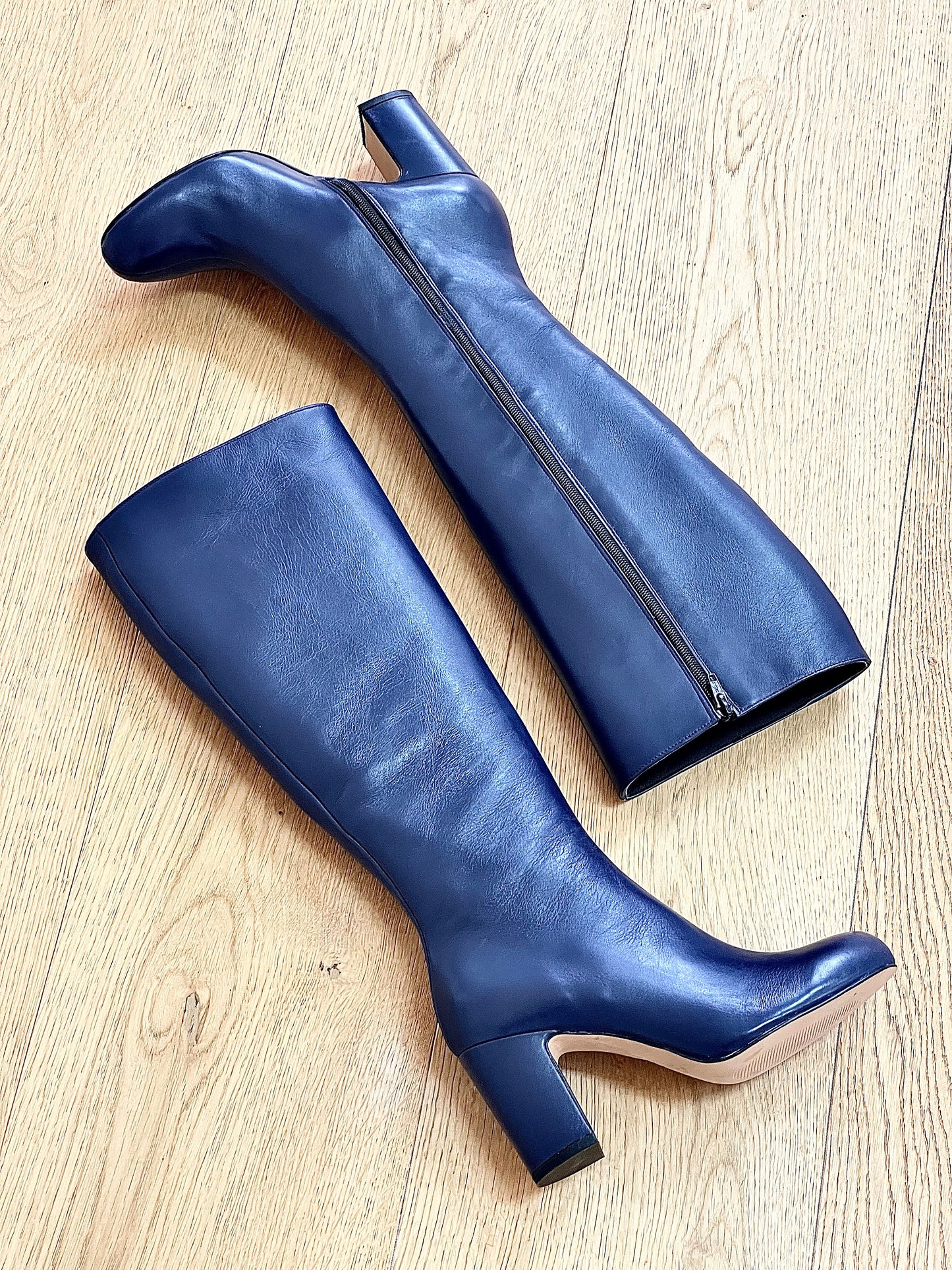 VIENNA BLUE LÆDER