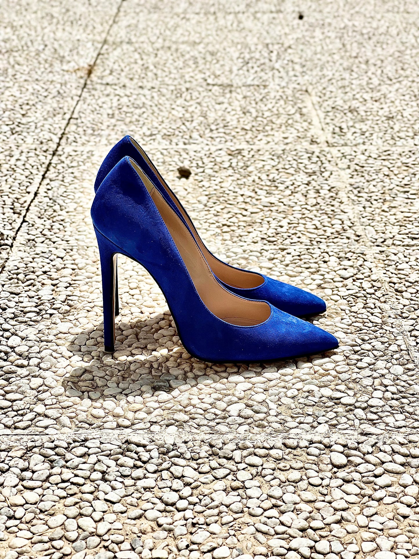 NOE BLUE SUEDE