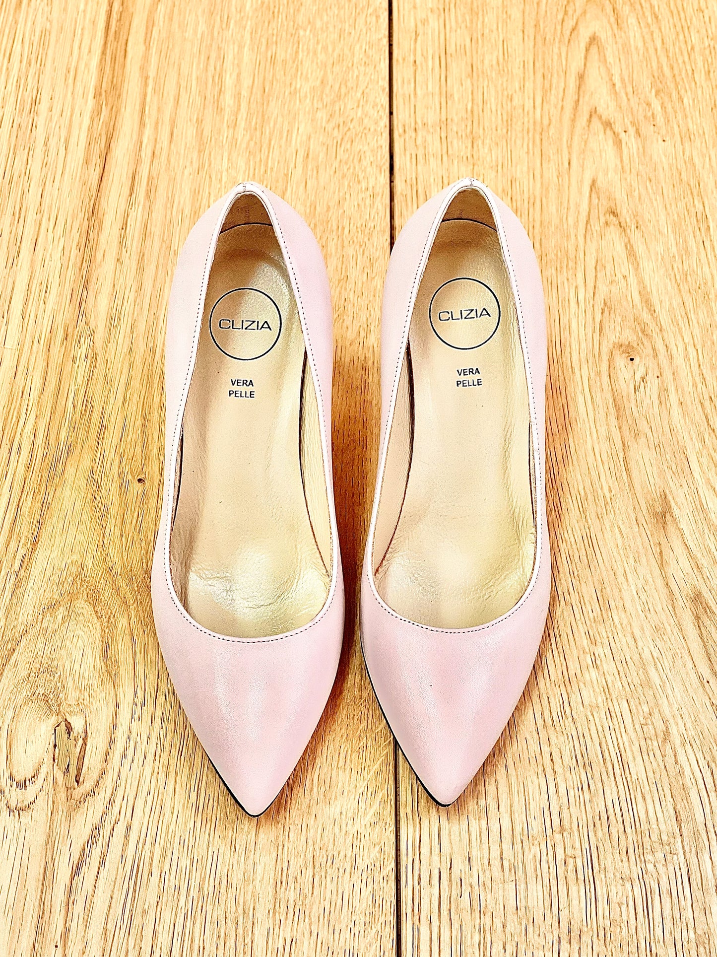 EMY PINK