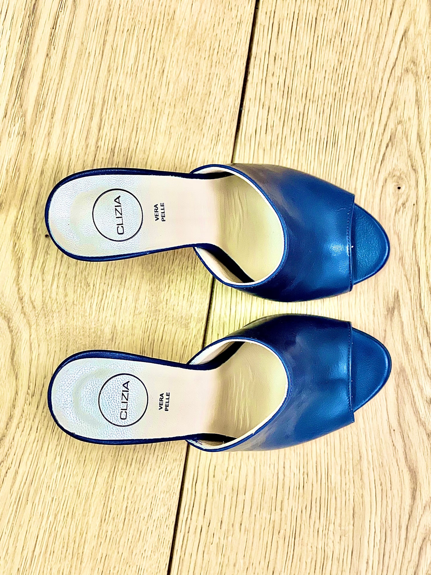 CARLITA BLUE