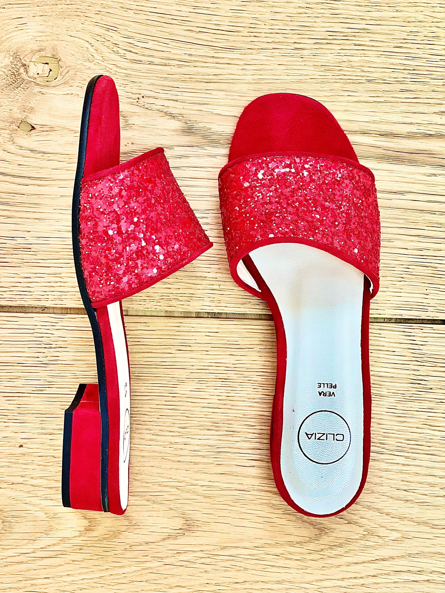 SAYLOR RED