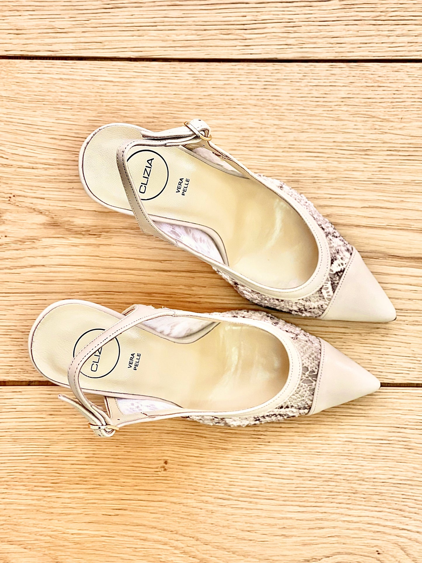 LEVANT BEIGE
