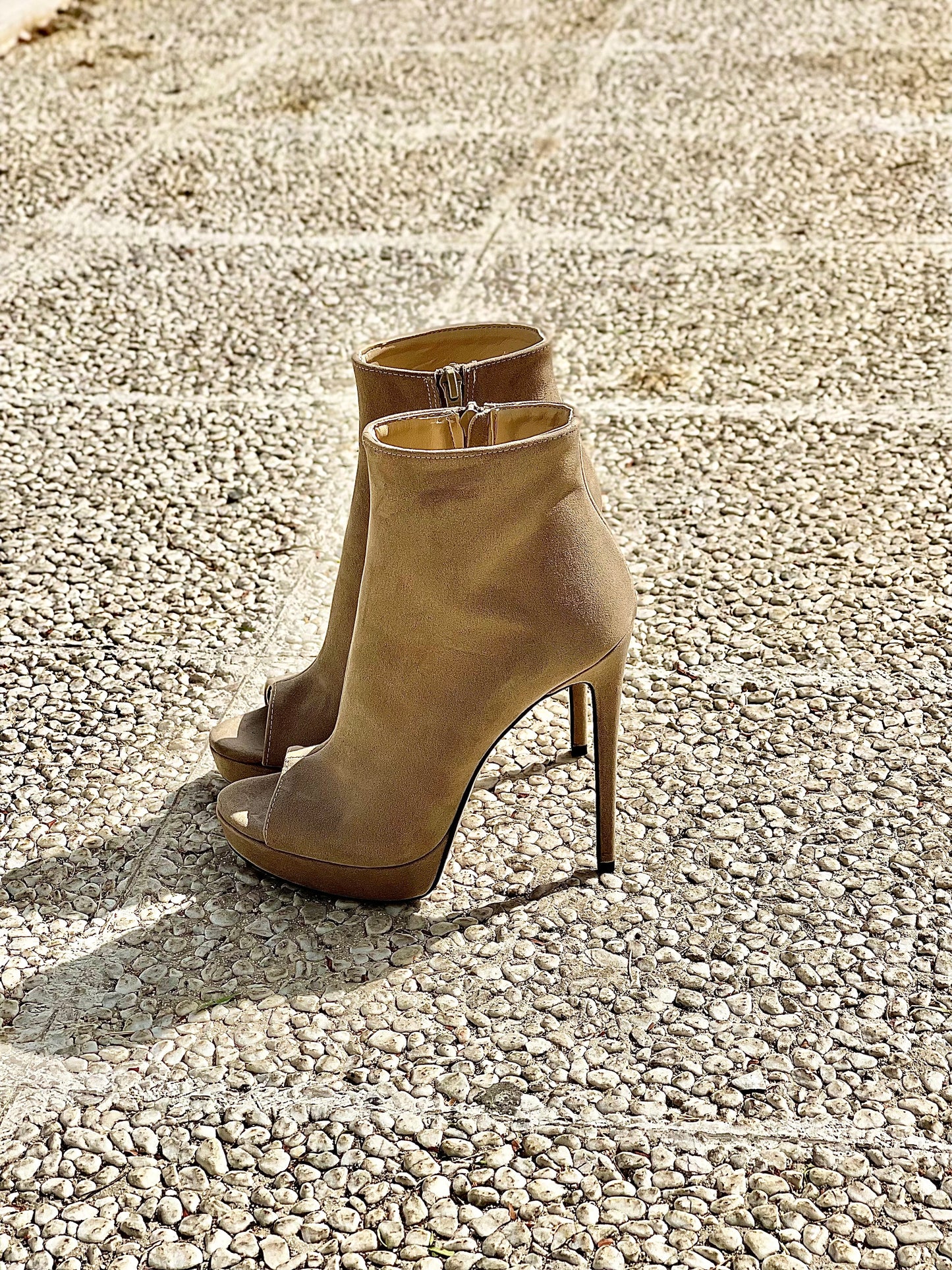 LONDON SUEDE TAUPE