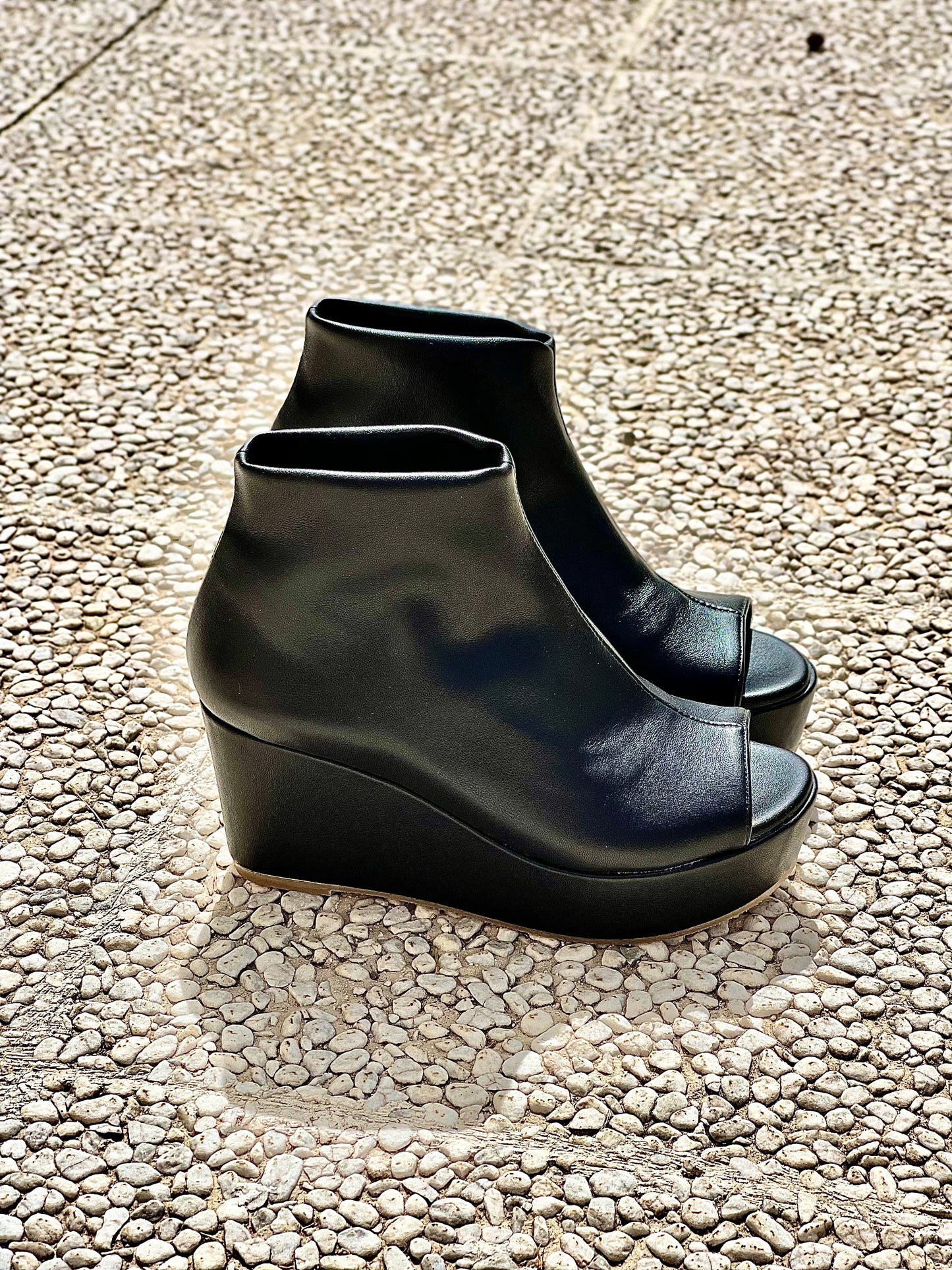CALIFORNIA BLACK