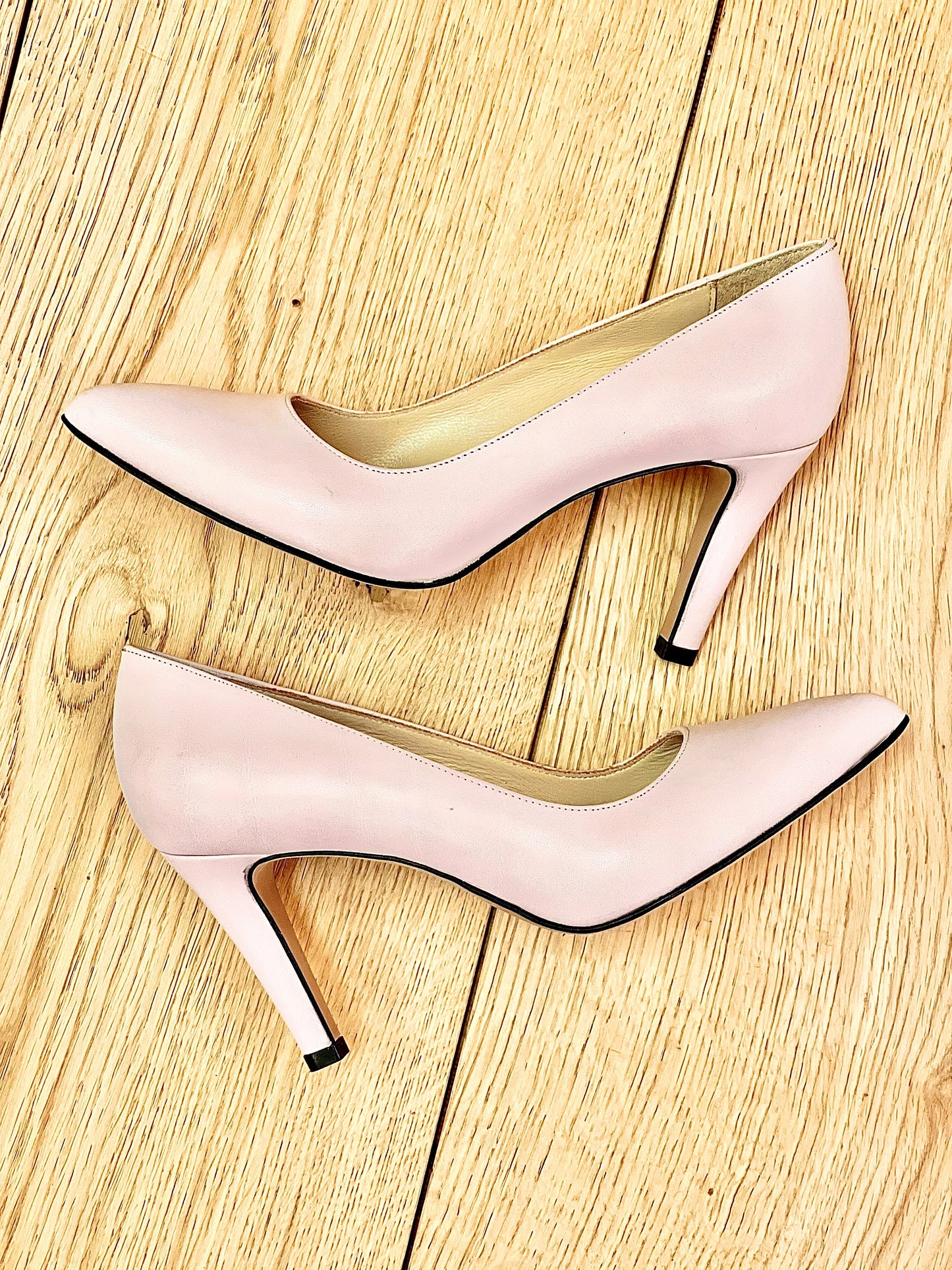 EMY PINK