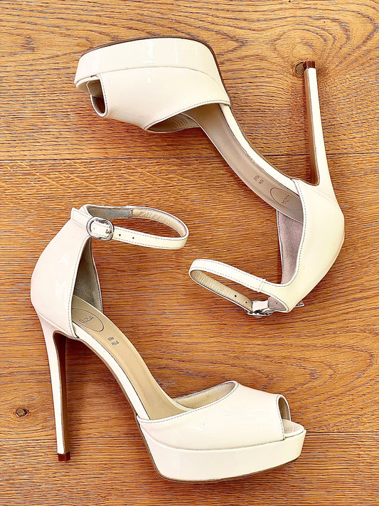 HALLE BEIGE LACKLEDER