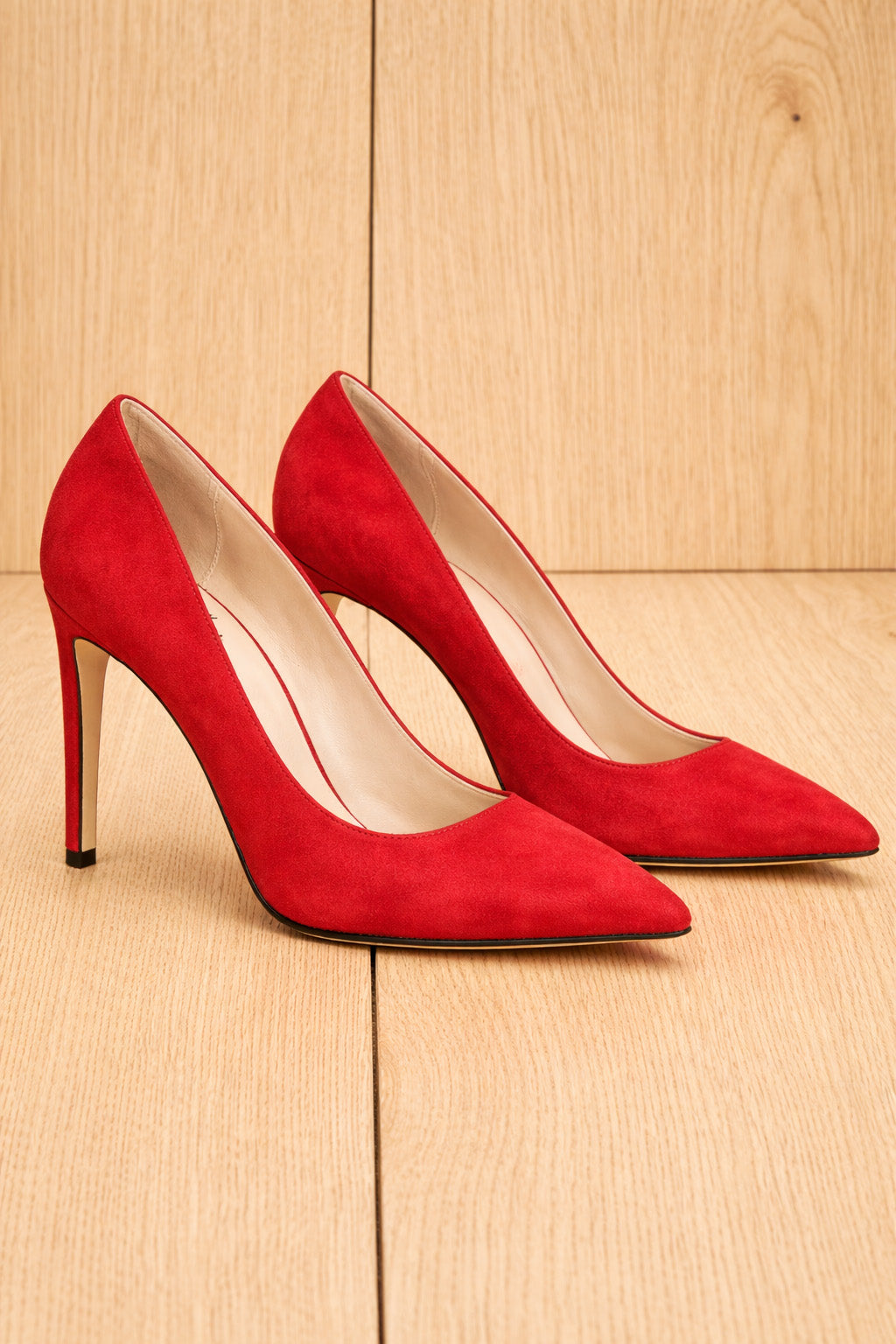 NOE RED SUEDE