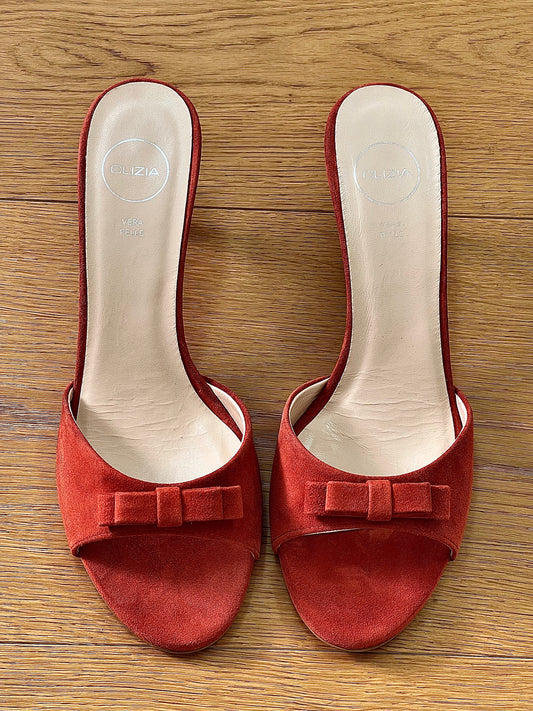 EMILY ORANGE WILDLEDER