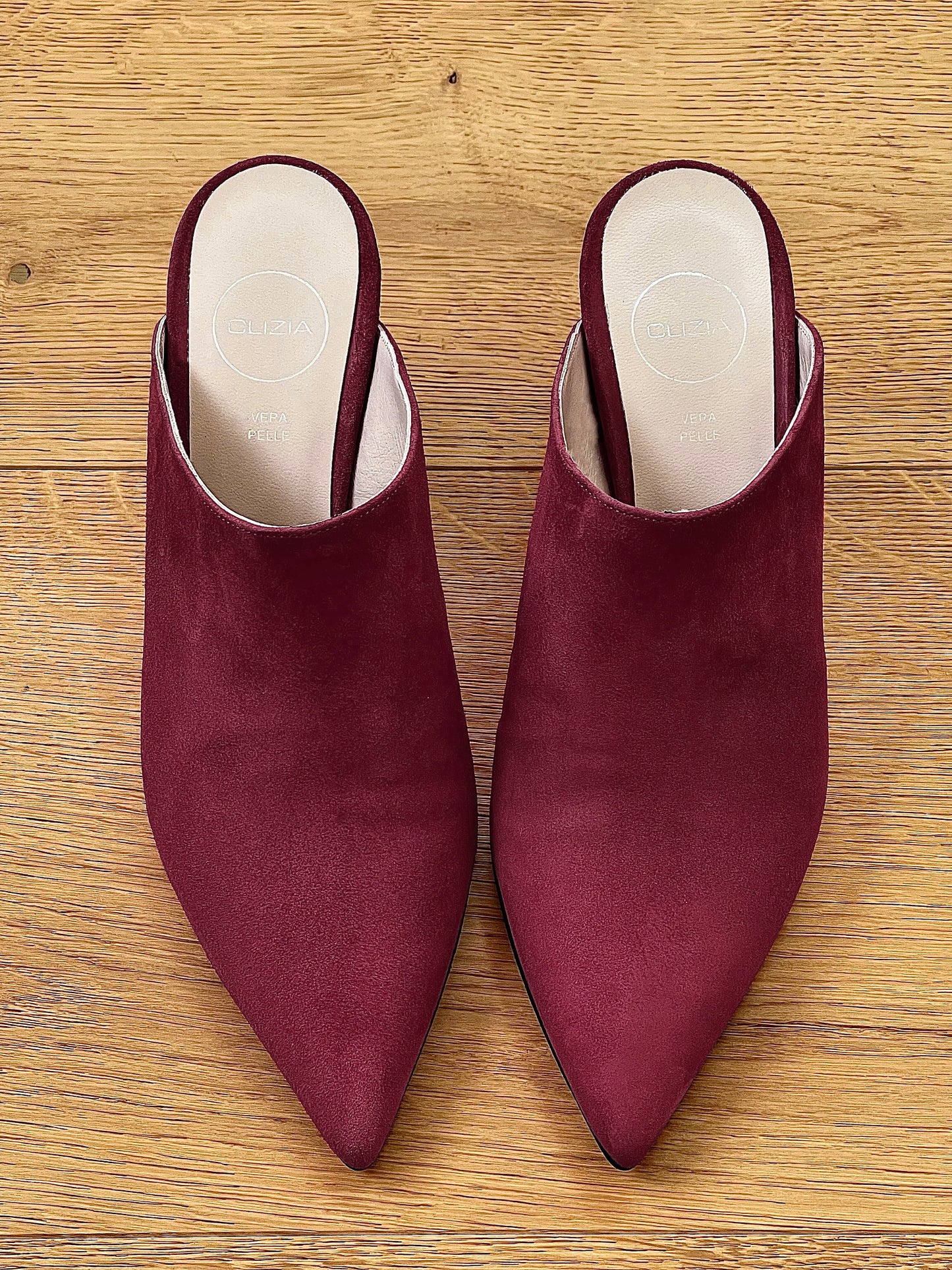 CRUZ BURGUNDER WILDLEDER