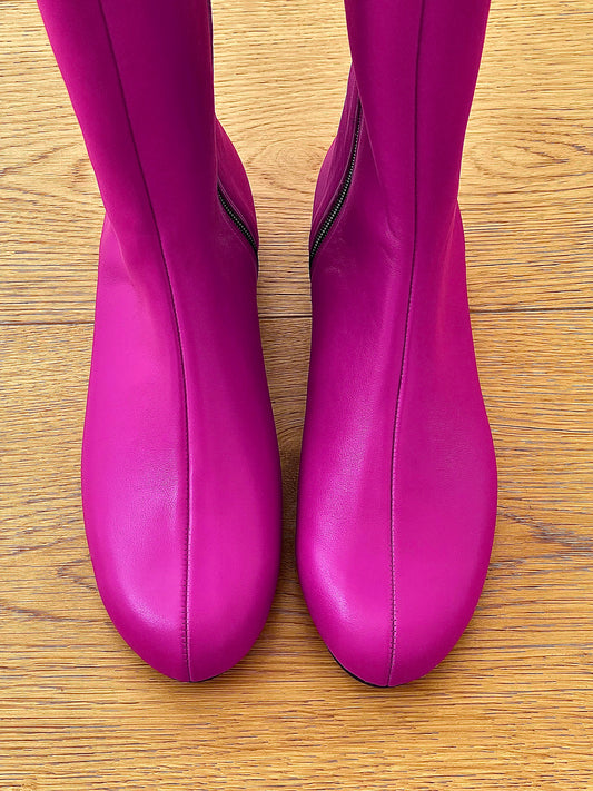 JONAS LEDER FUCHSIA