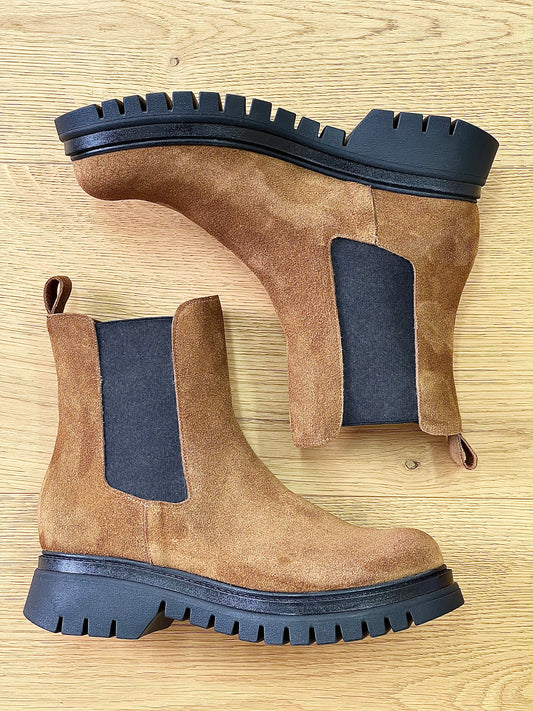 KAREN COGNAC WILDLEDER