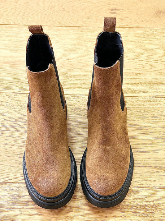 KAREN COGNAC WILDLEDER