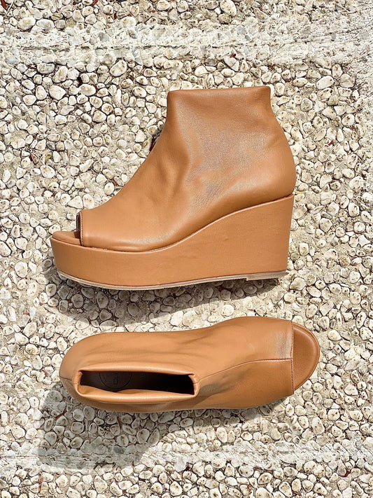 LEDER AUS KALIFORNIEN