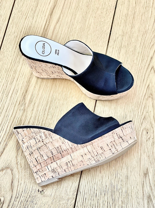 MIAMI SCHWARZ SATINIERT