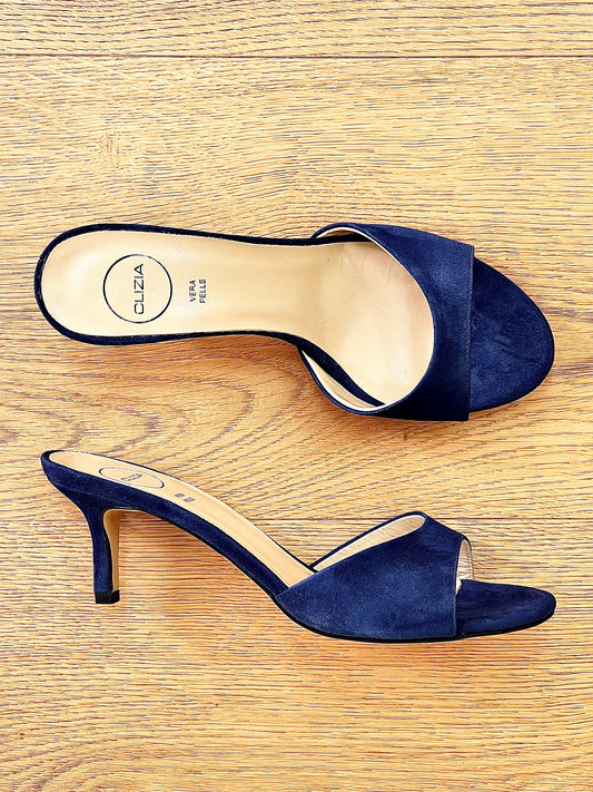 MORENA BLAU WILDLEDER