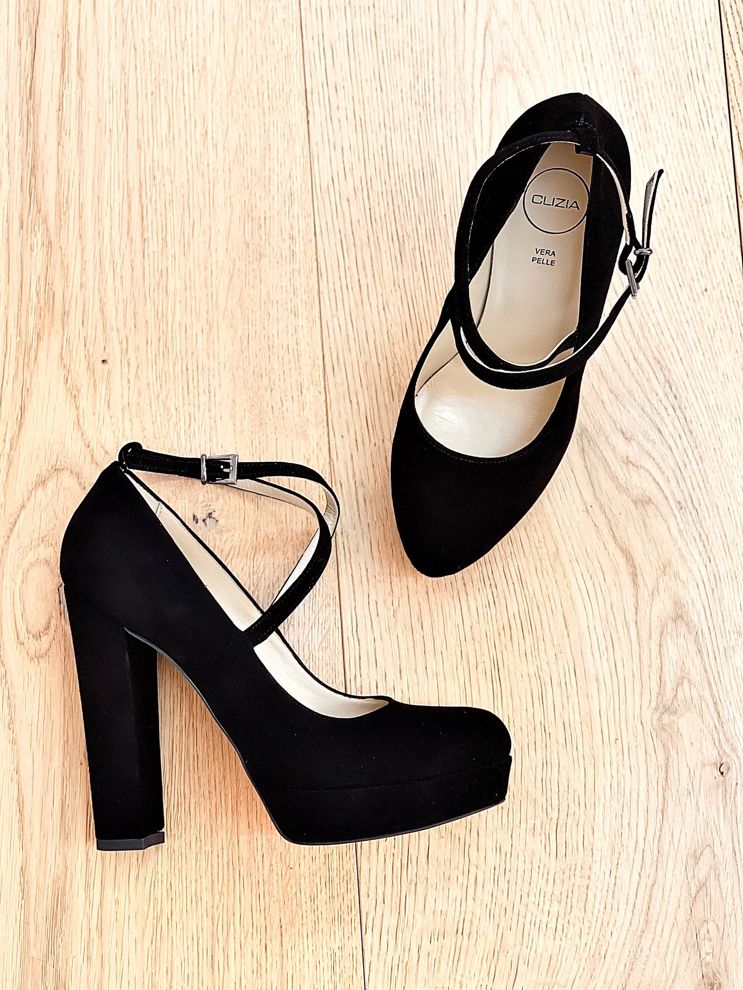 SCHWARZES WILDLEDER DIANE