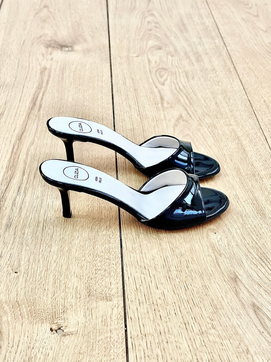 MORENA SCHWARZES LACKLEDER