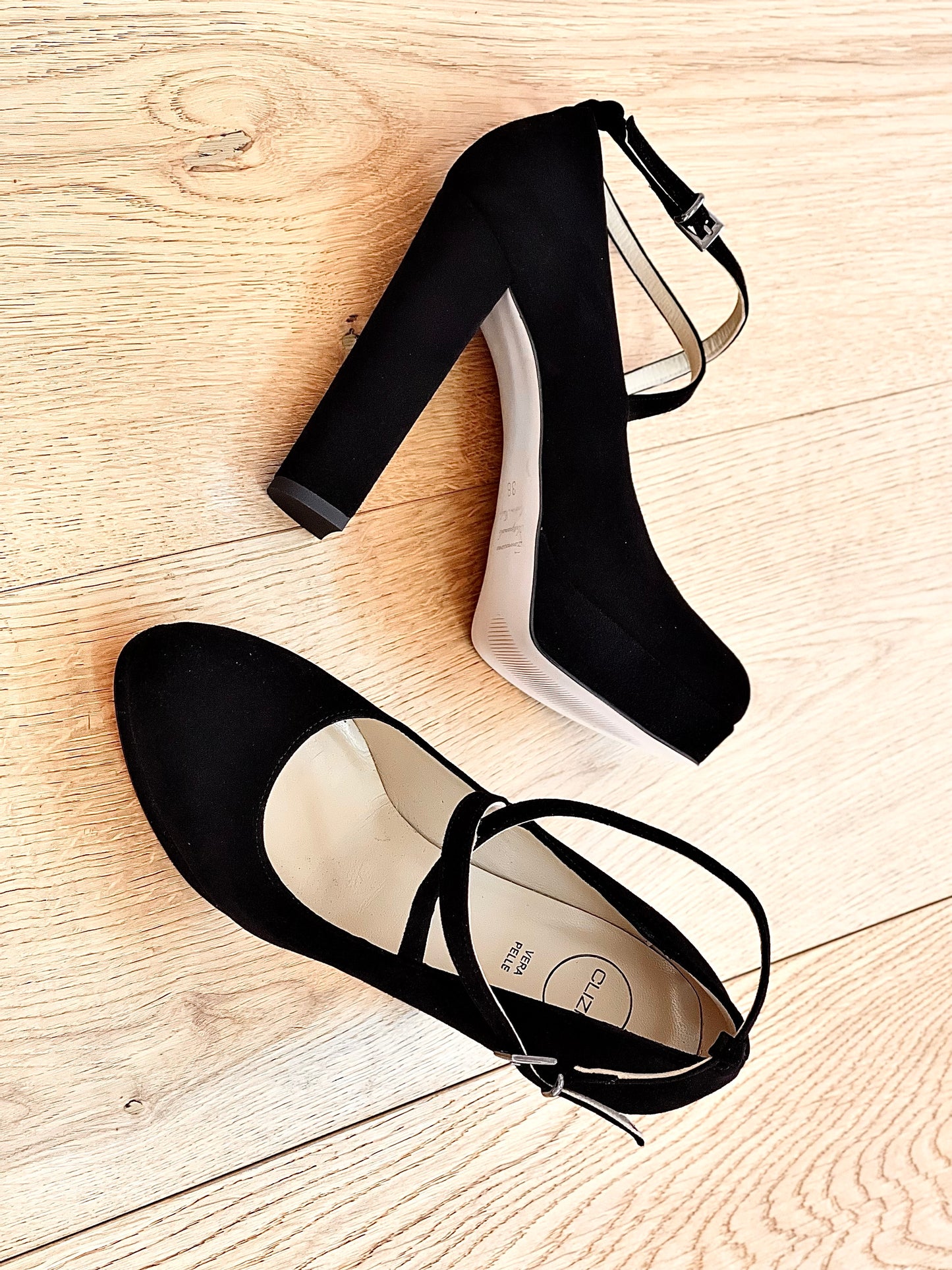 SCHWARZES WILDLEDER DIANE