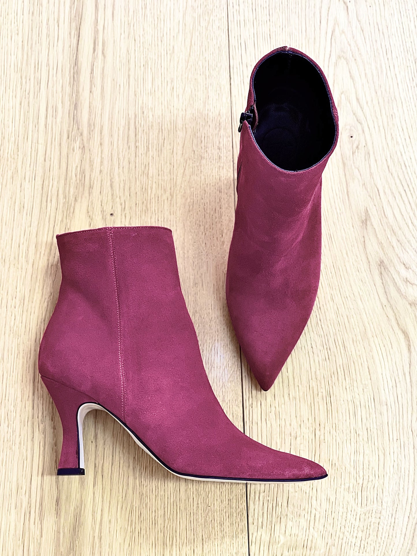 BURGUNDERFARBENES WILDLEDER KAORI