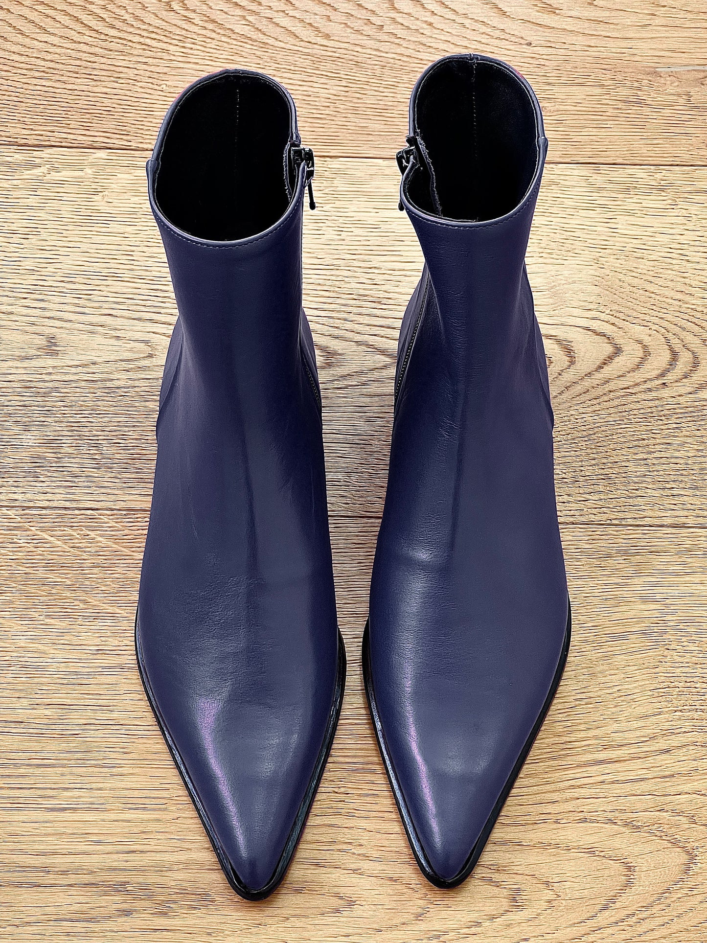 ANDERS BLUE LEATHER