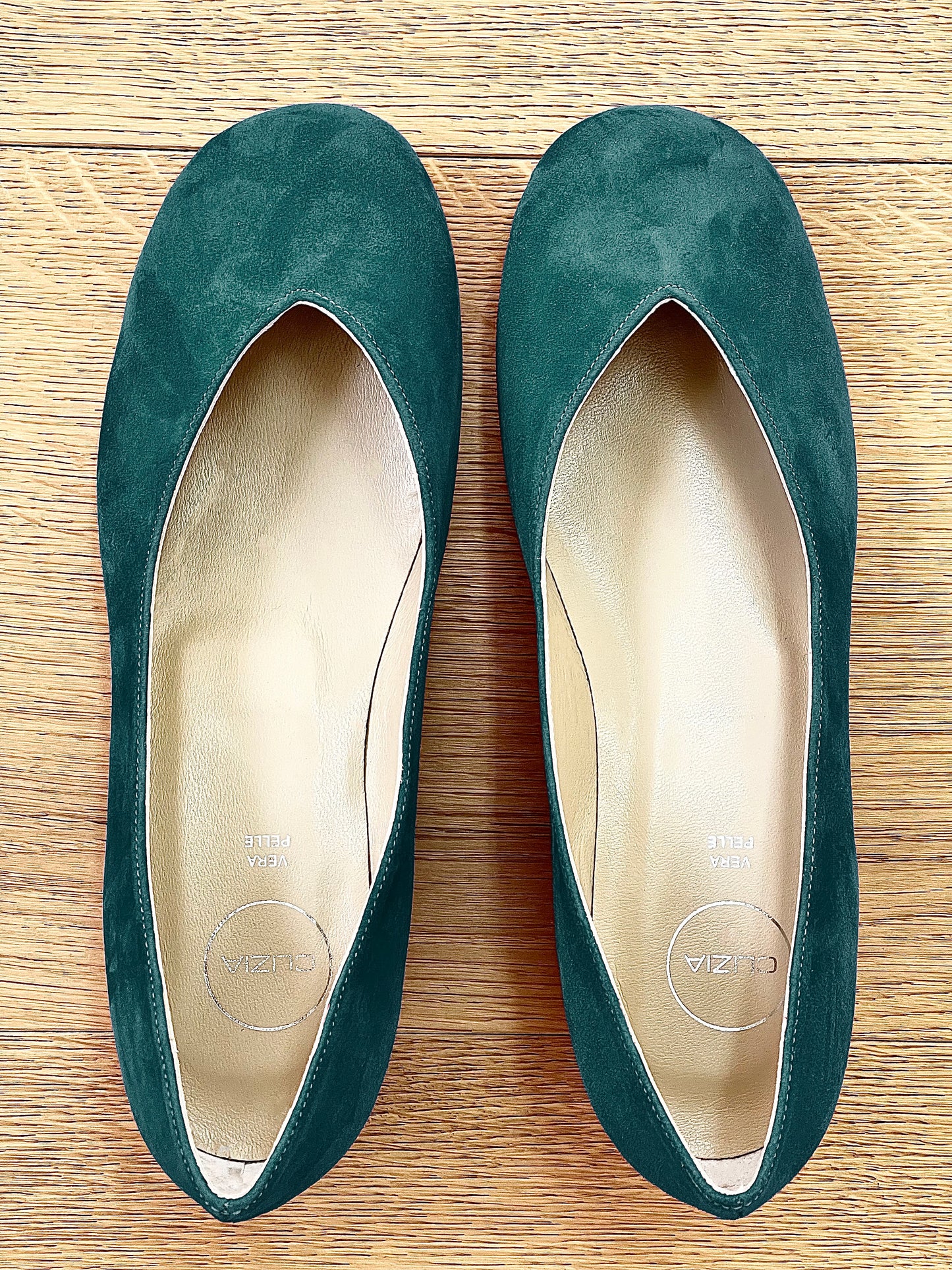 ANJA SUEDE BOTTLE