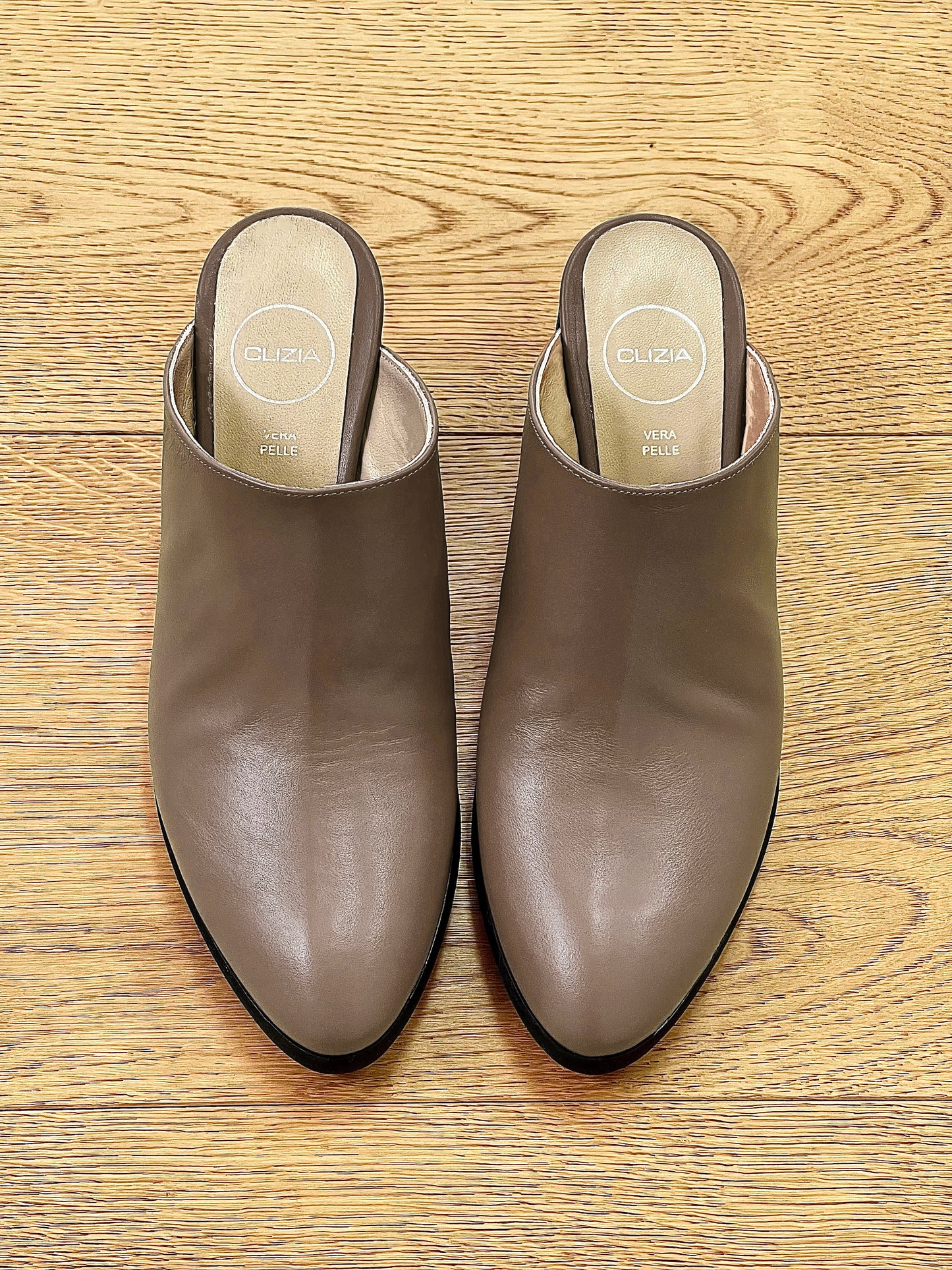 LUKE TAUPE LEATHER