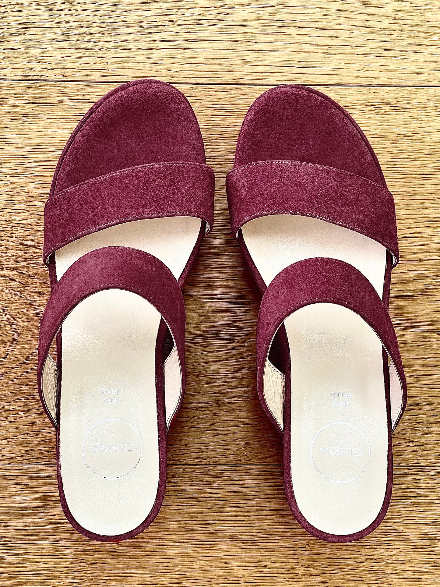 GAL BURGUNDY SUEDE