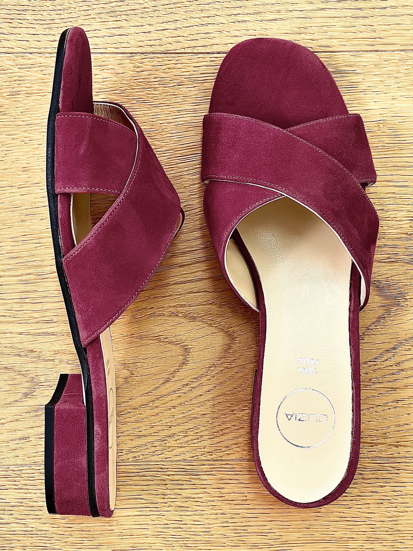 URIEL BURGUNDY SUEDE