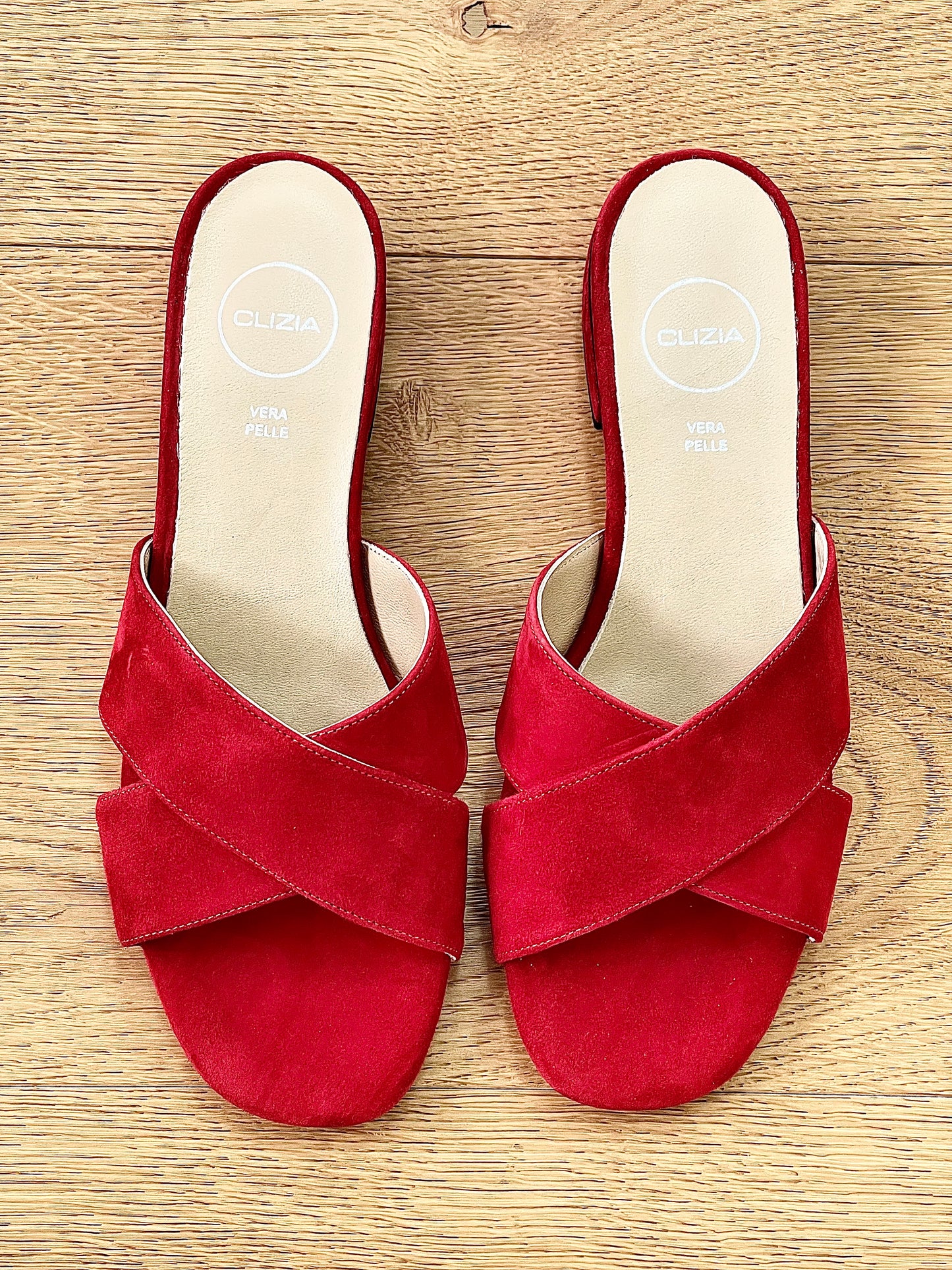 URIEL RED SUEDE