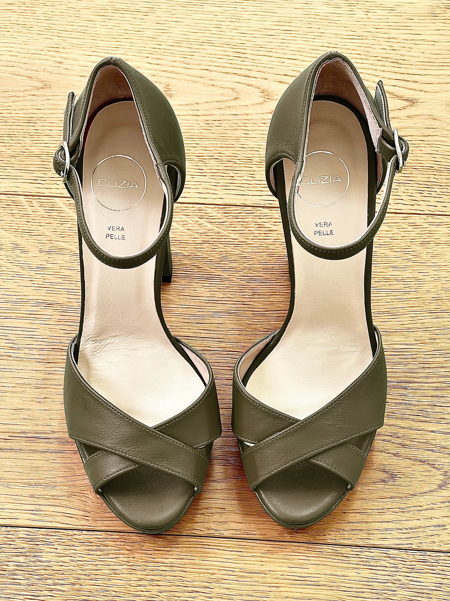 BRAIS KHAKI LEATHER