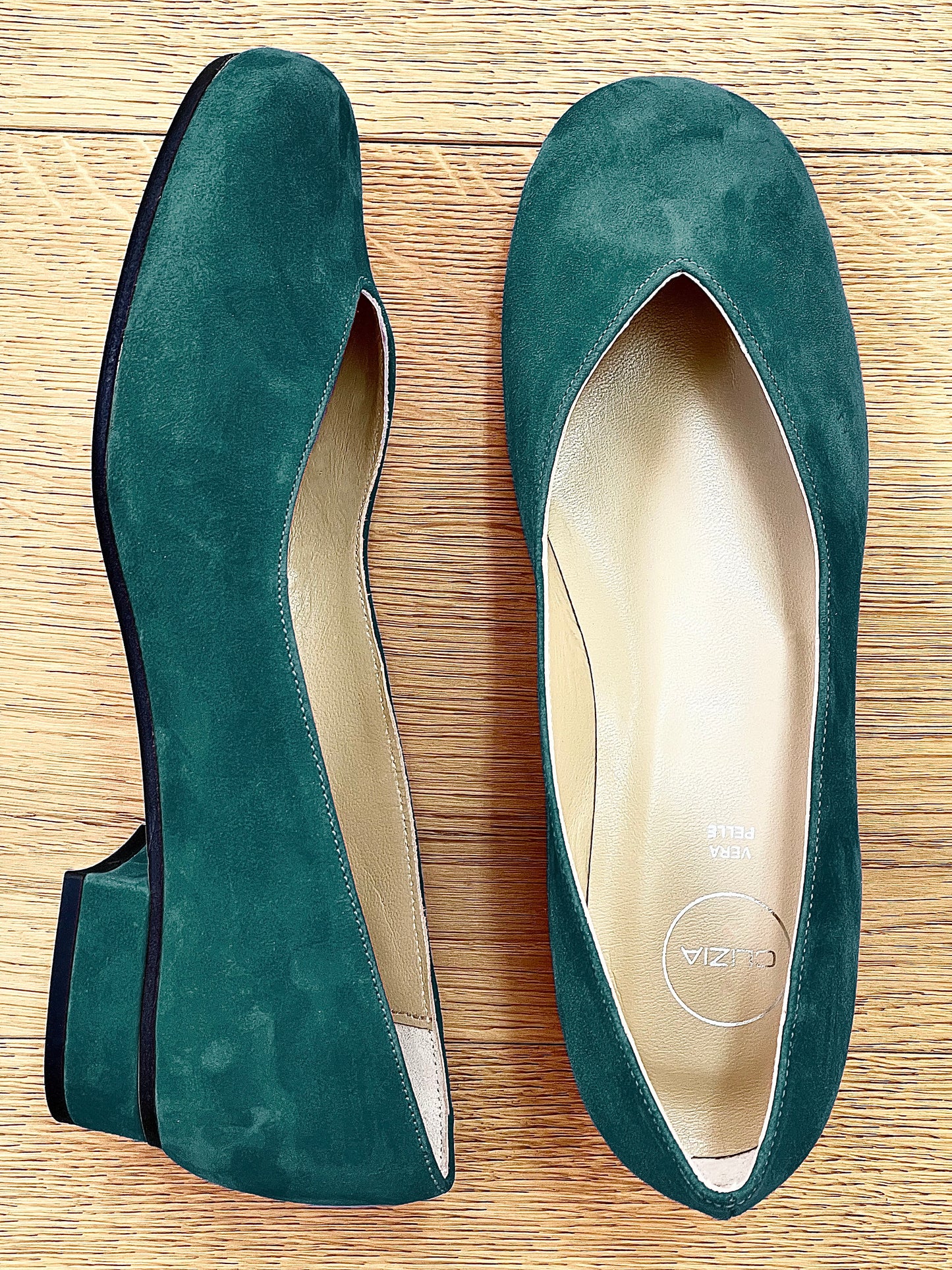 ANJA SUEDE BOTTLE