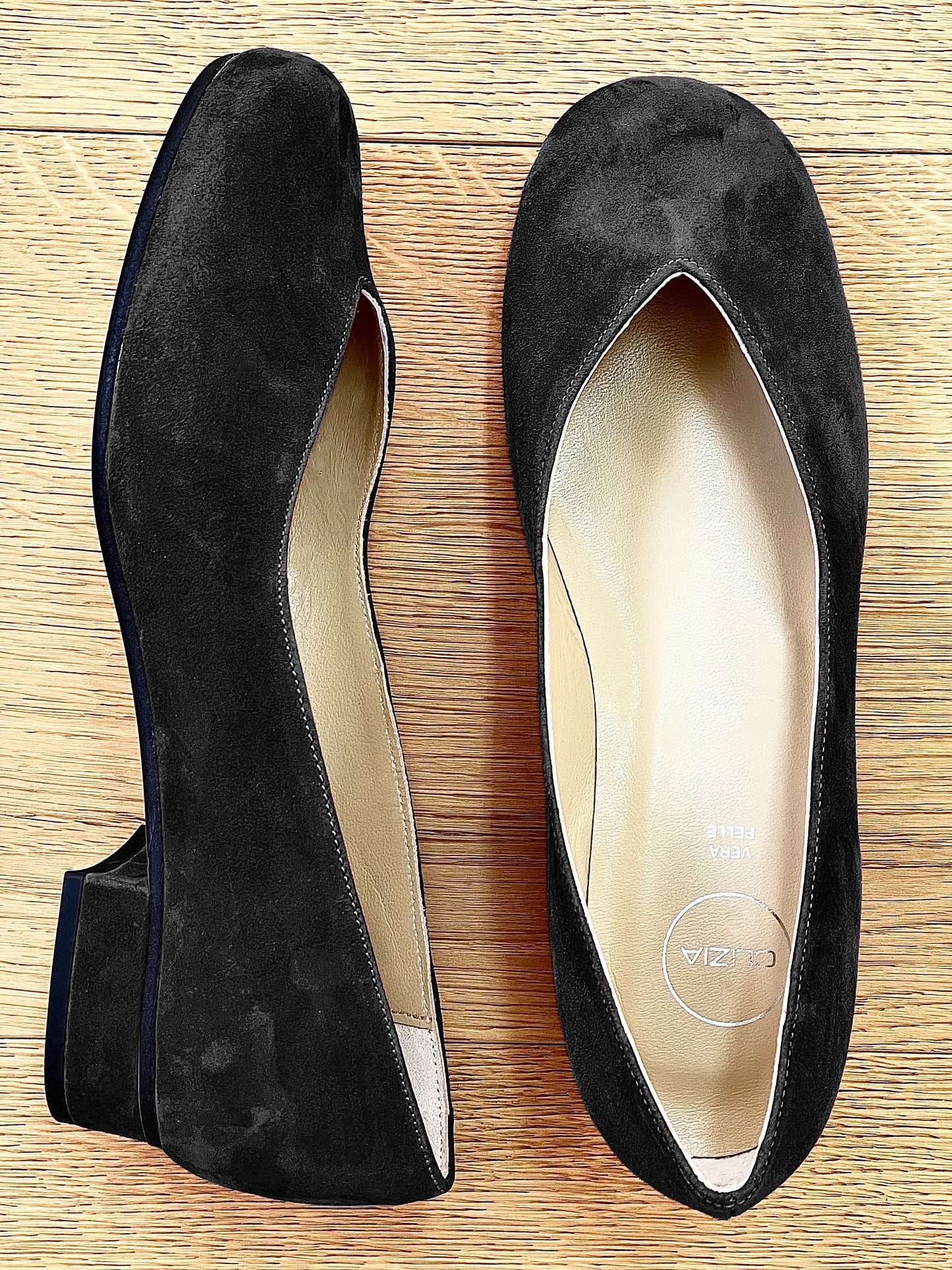 ANJA BLACK SUEDE