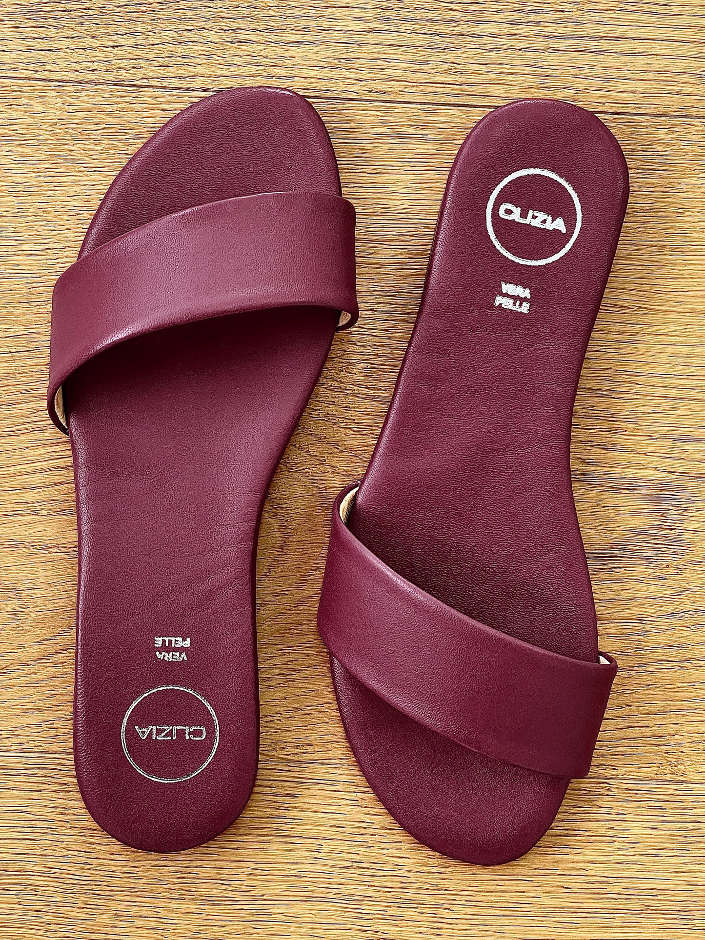 YIP BURGUNDY LEATHER