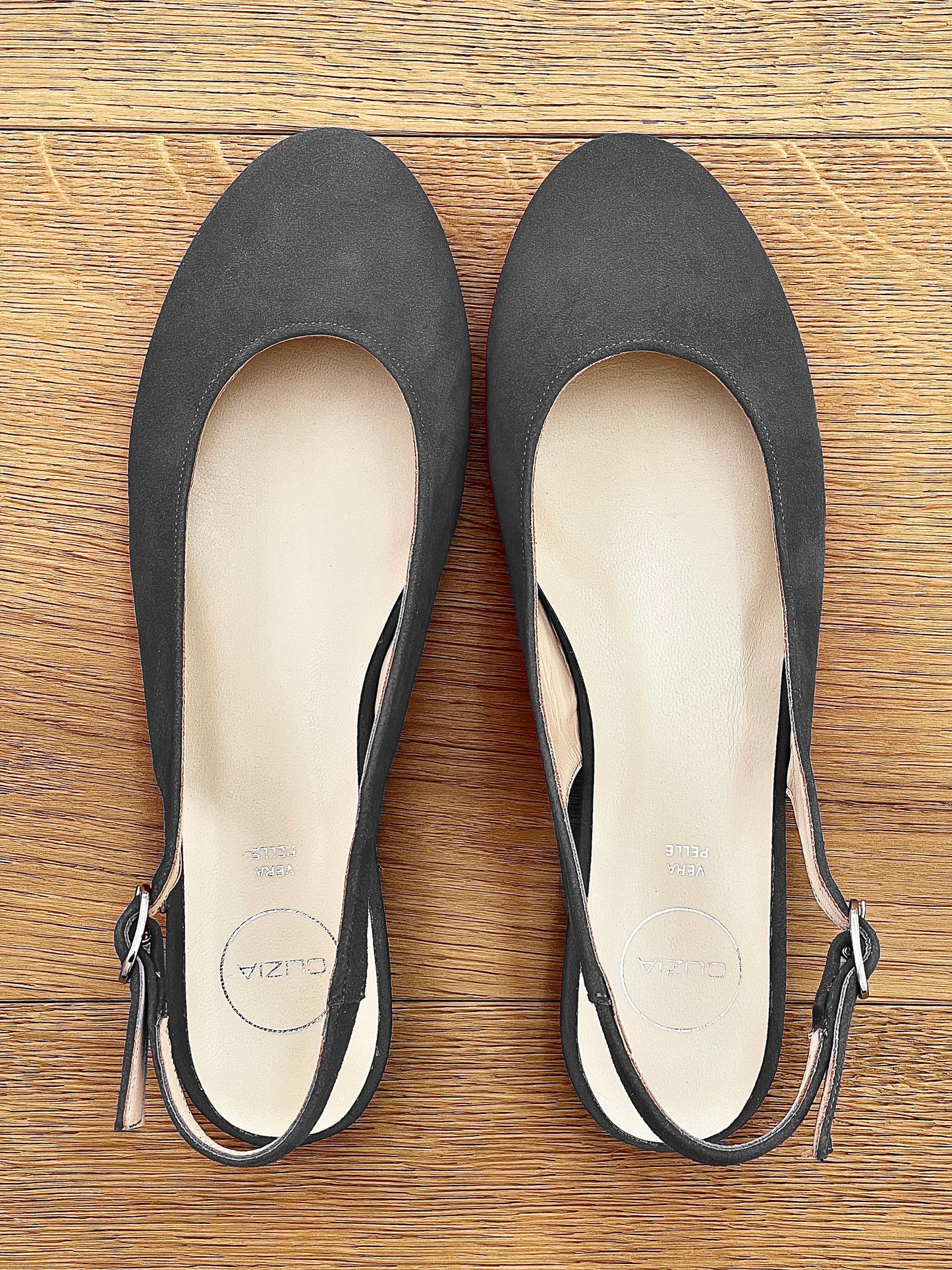 MAGGIE GRAY SUEDE